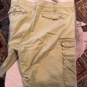 Men’s cargo shorts